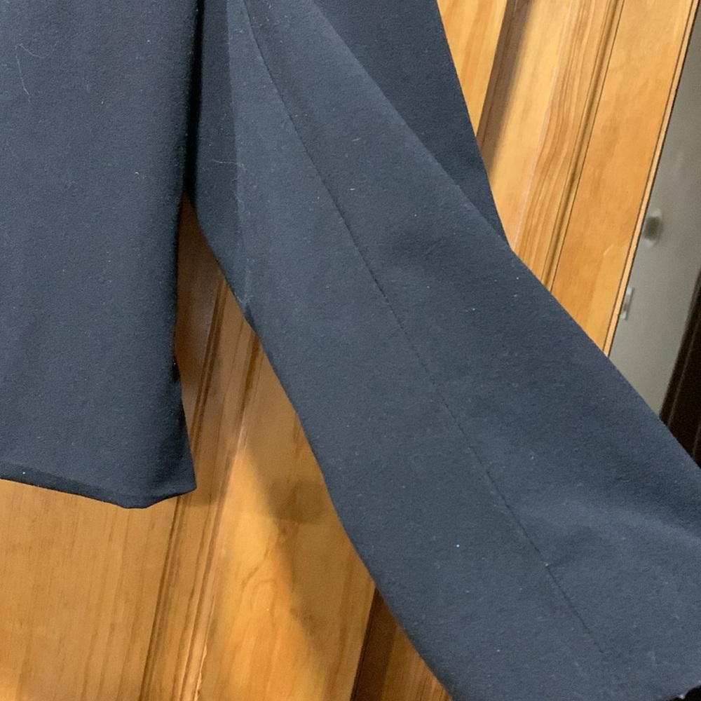 Woman’s jacket - Picture 4 of 4